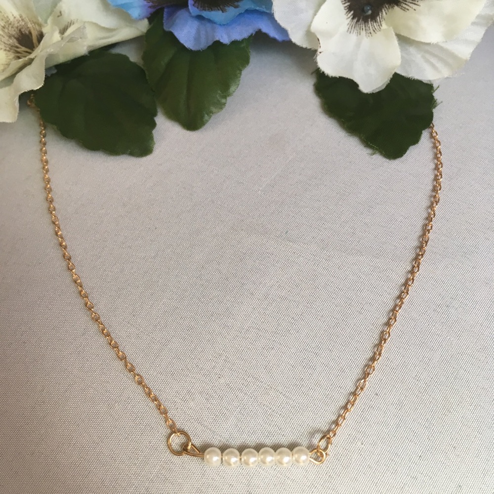 Pearl Necklace - Picture 6 of 6